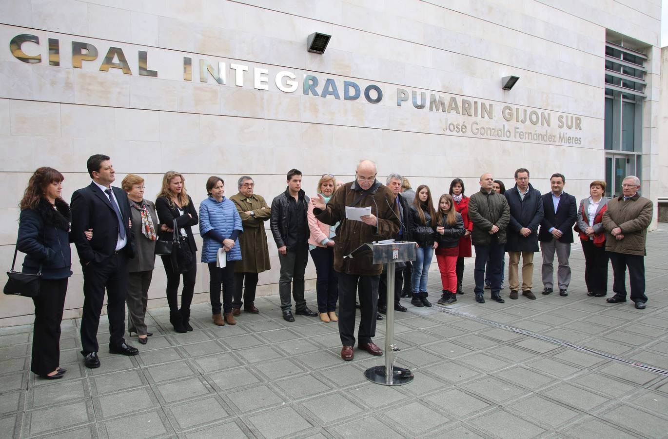 El Centro Municipal Integrado Pumarín Gijón-Sur ya lleva el nombre de José Gonzalo Fernández Mieres