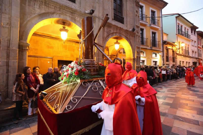 Procesión de San Pedro en Avilés