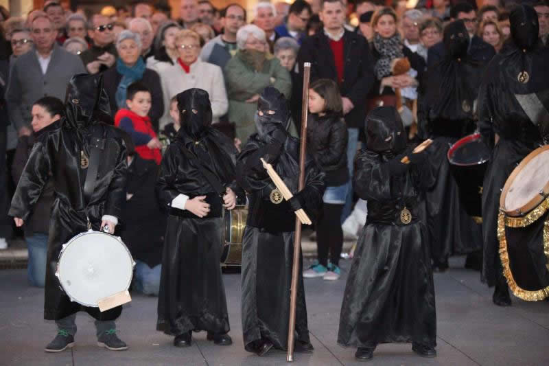 Procesión del Santo Encuentro en Avilés