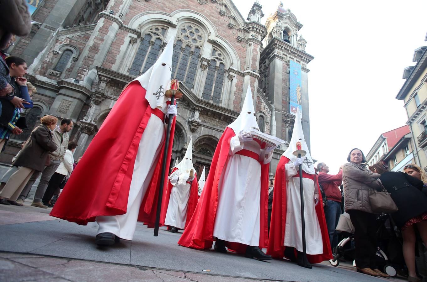 Procesión de El Cautivo, en Oviedo
