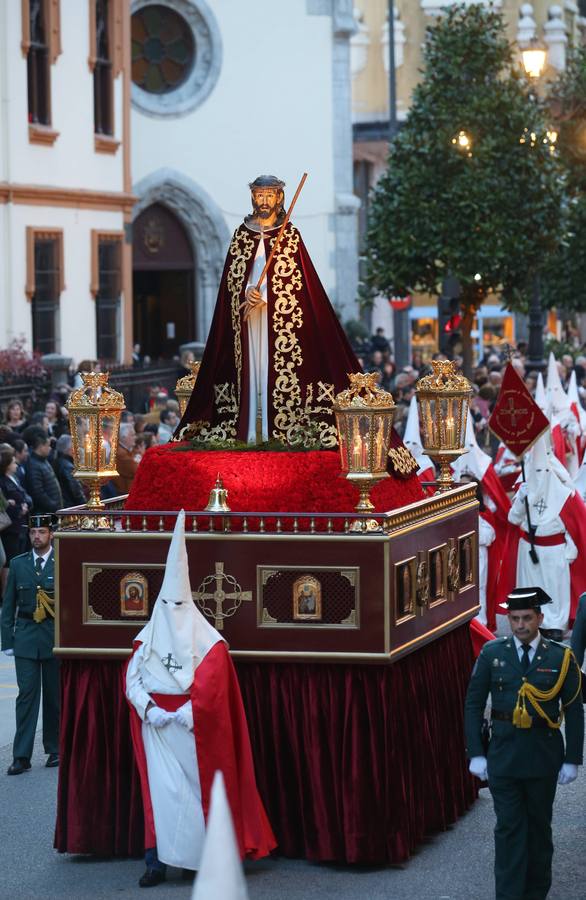 Procesión de El Cautivo, en Oviedo