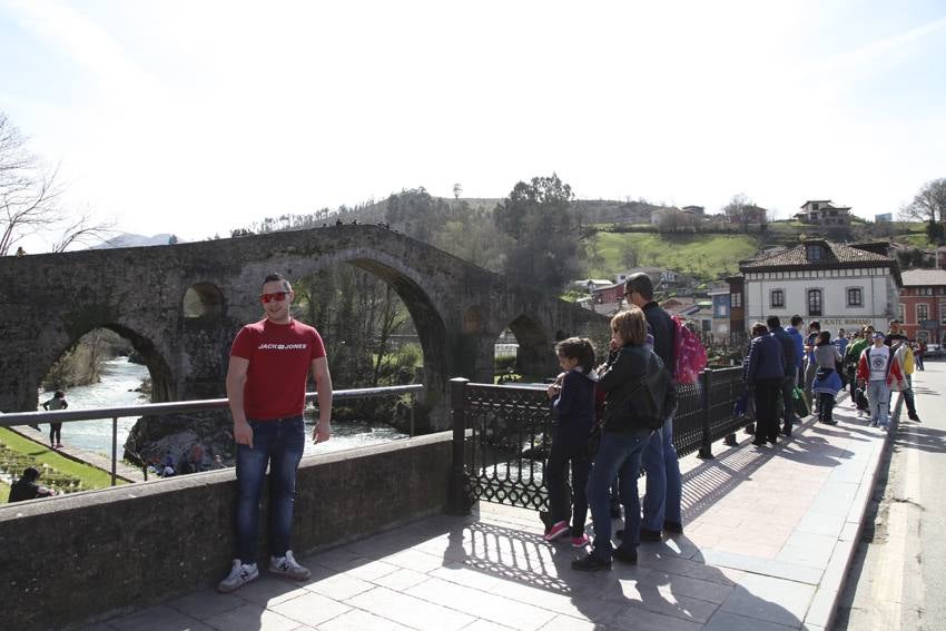 Asturias se llena de visitantes en Semana Santa