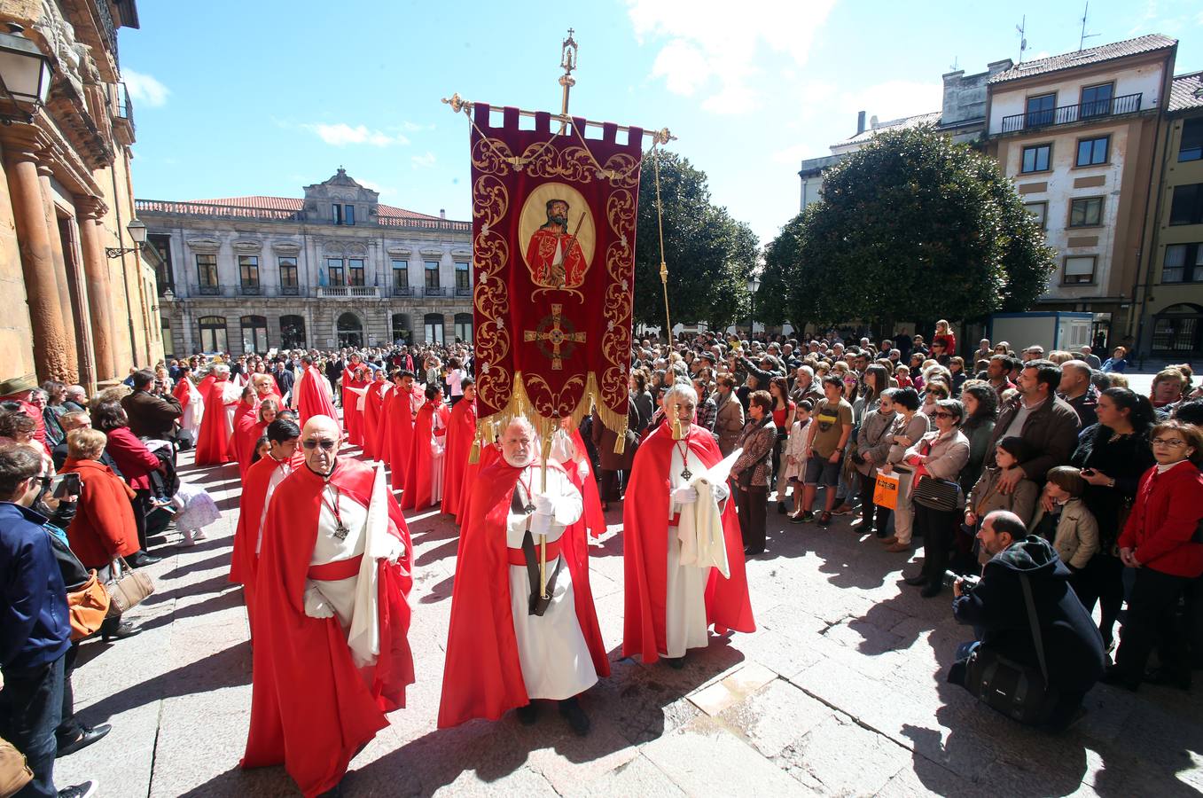 Procesión de la Resurrección en Oviedo