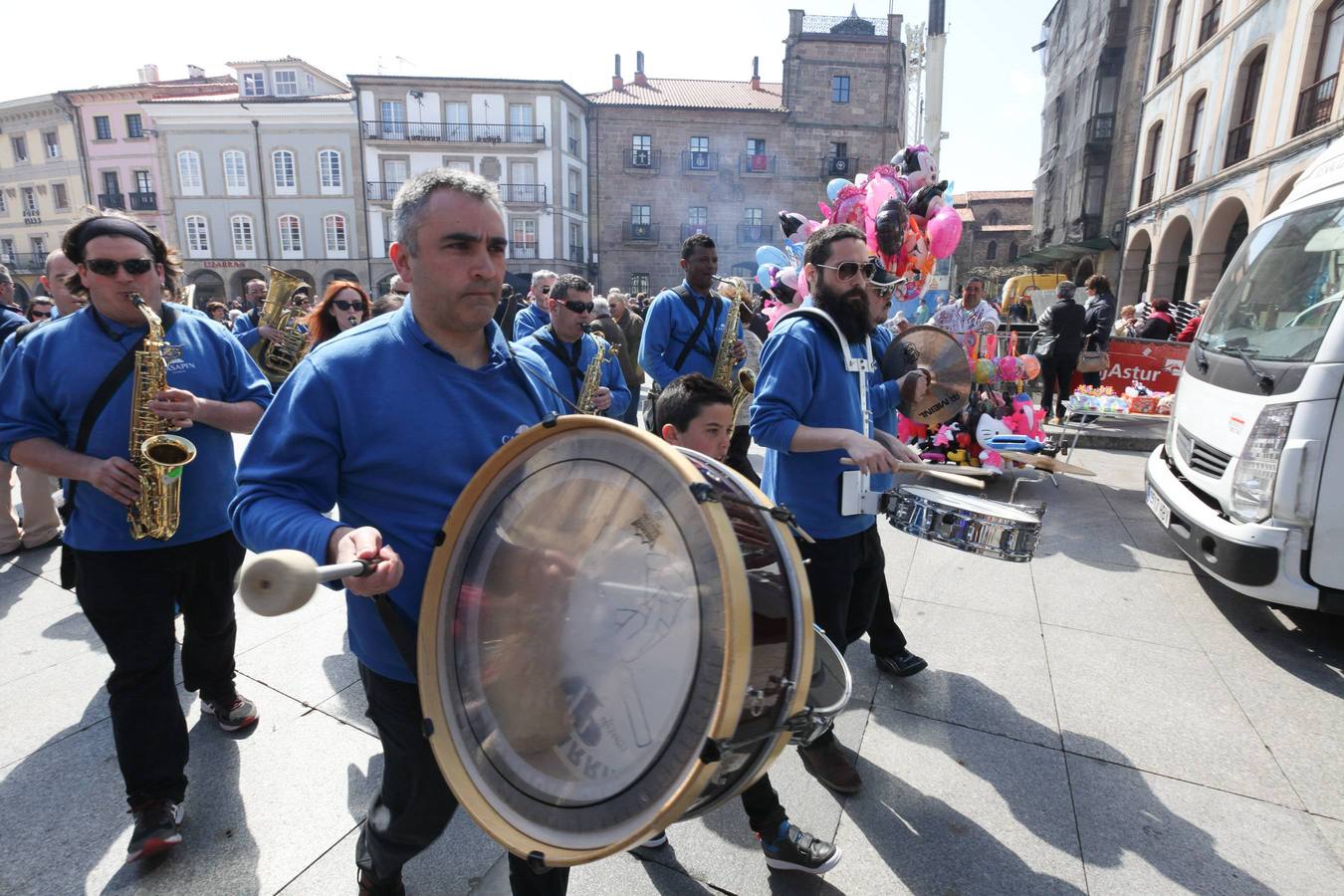 ¿Estuviste en la Comida en la Calle de Avilés? ¡Búscate!