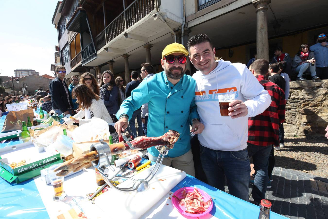 ¿Estuviste en la Comida en la Calle de Avilés? ¡Búscate! - 2