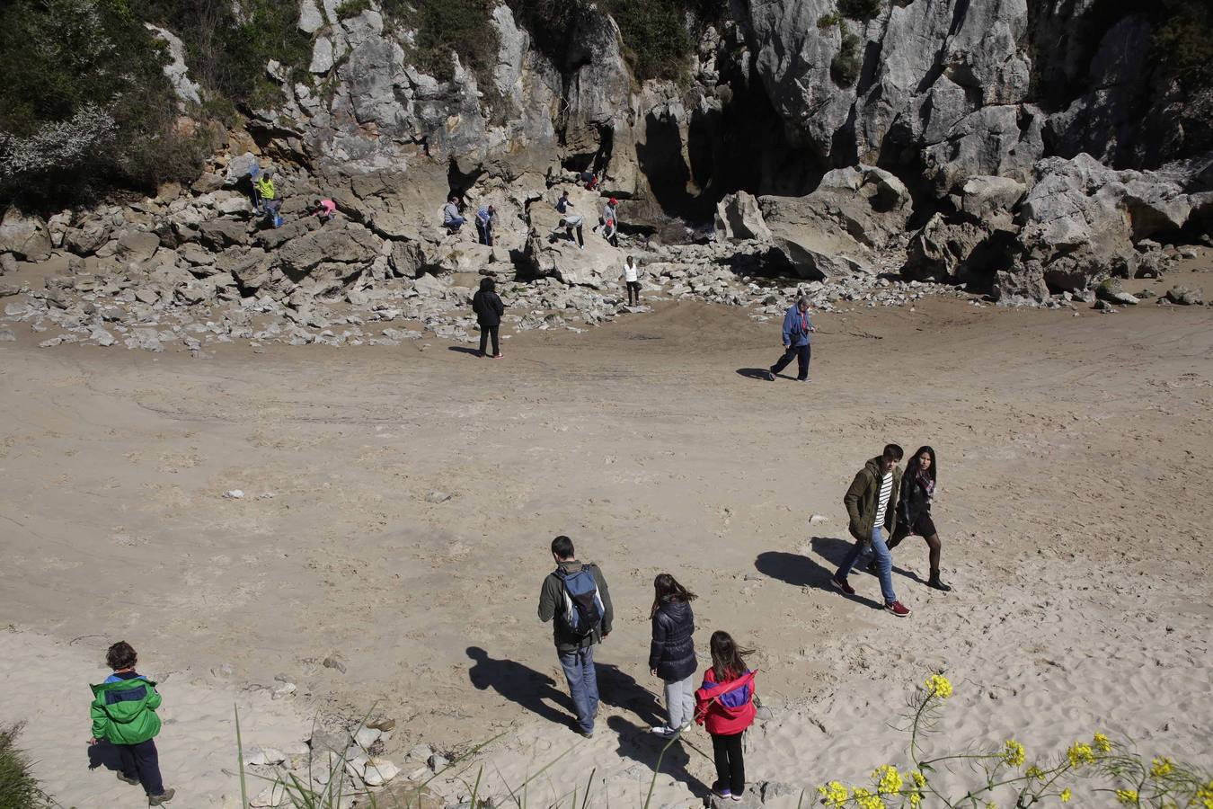 Gulpiyuri: una playa con sorpresa