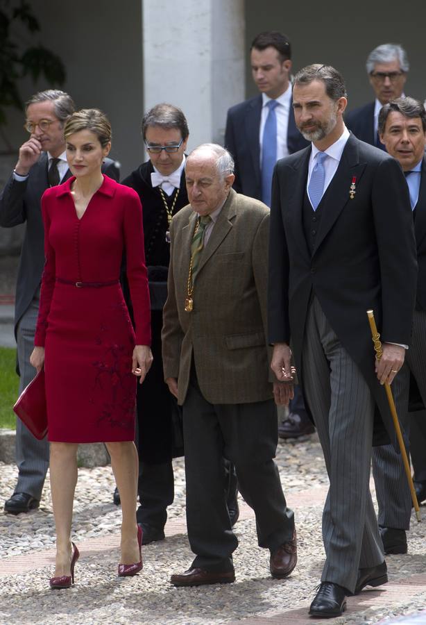 Los Reyes presiden la ceremonia de entrega del Cervantes 2014