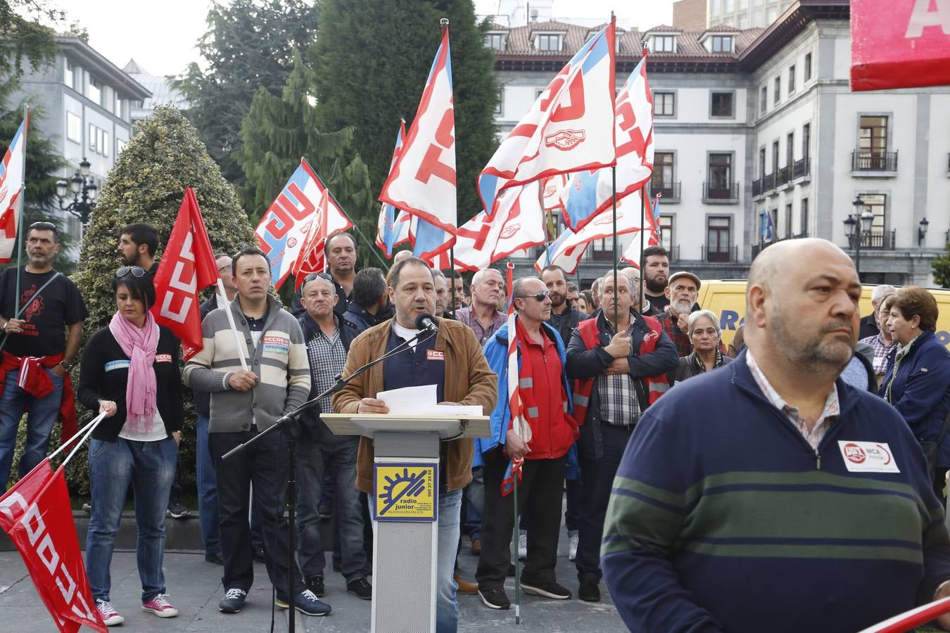 Manifestación en Oviedo por los despedidos de Santa Bárbara