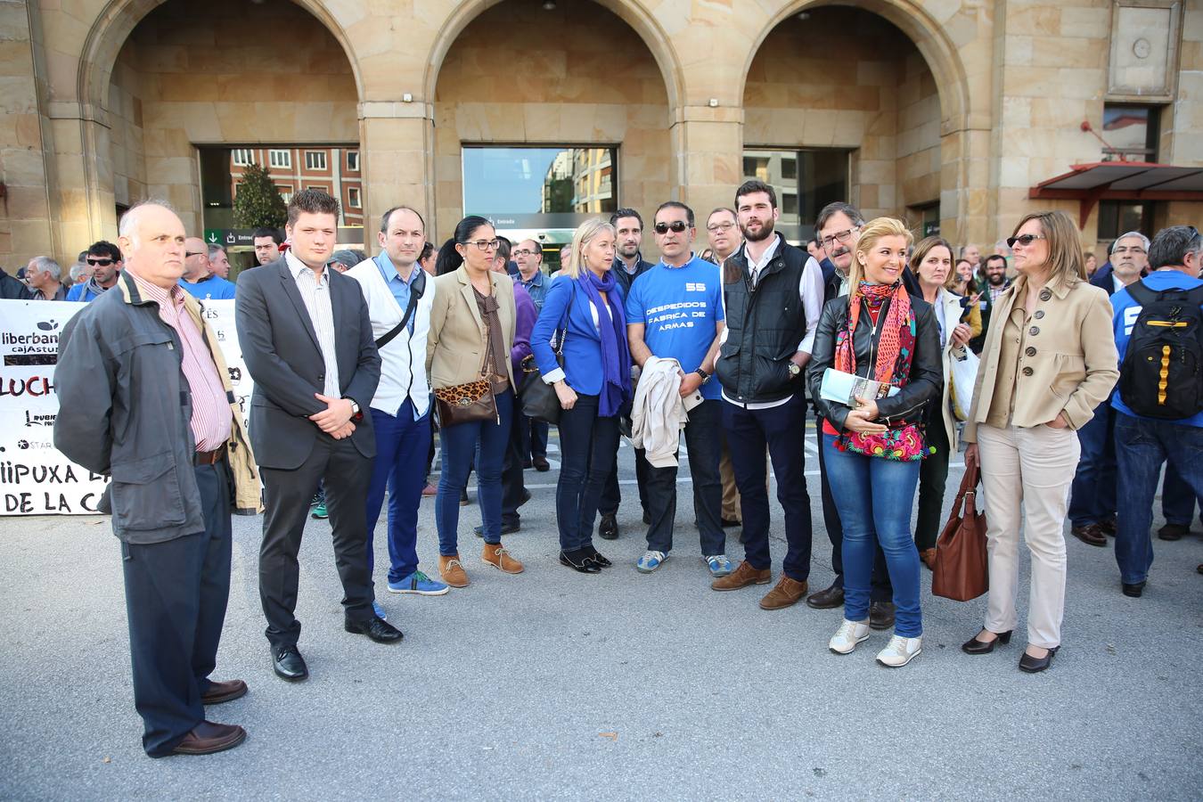 Manifestación en Oviedo por los despedidos de Santa Bárbara