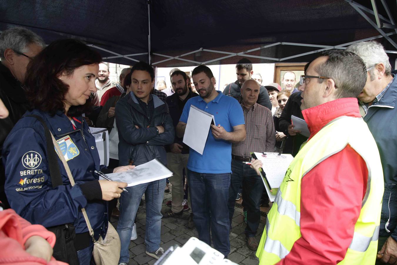 Concentración de coches clásicos en el Oriente asturiano