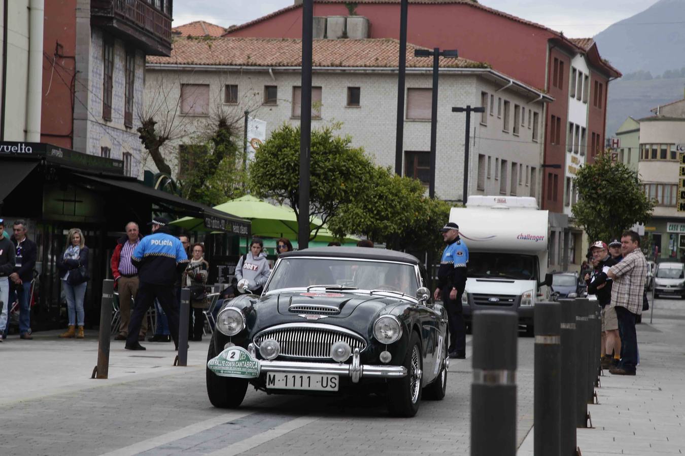 Concentración de coches clásicos en el Oriente asturiano