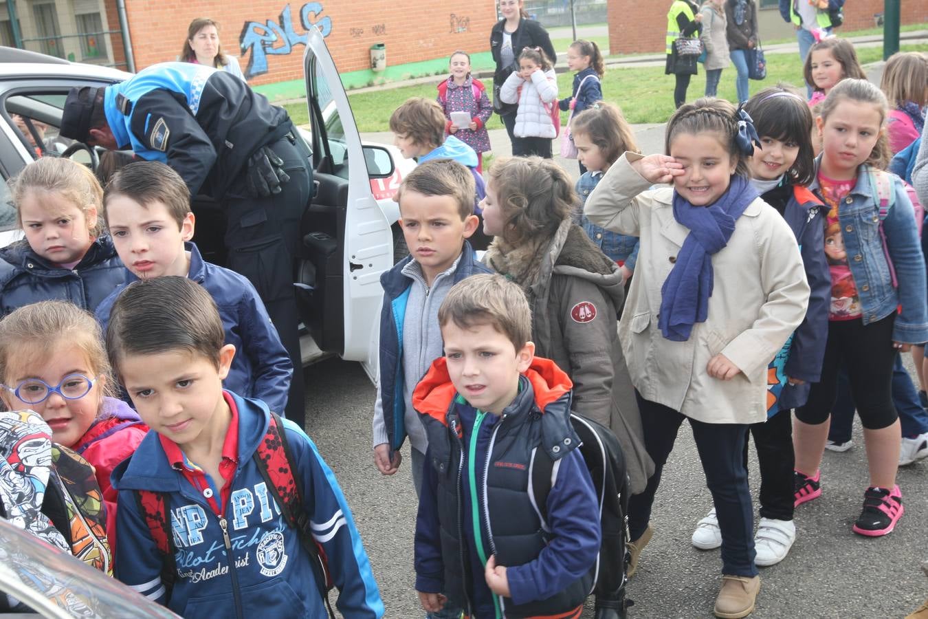 Pequeños agentes por un día