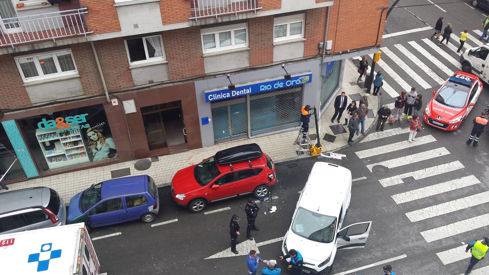 Tres fallecidos en un atropello en El Llano, Gijón