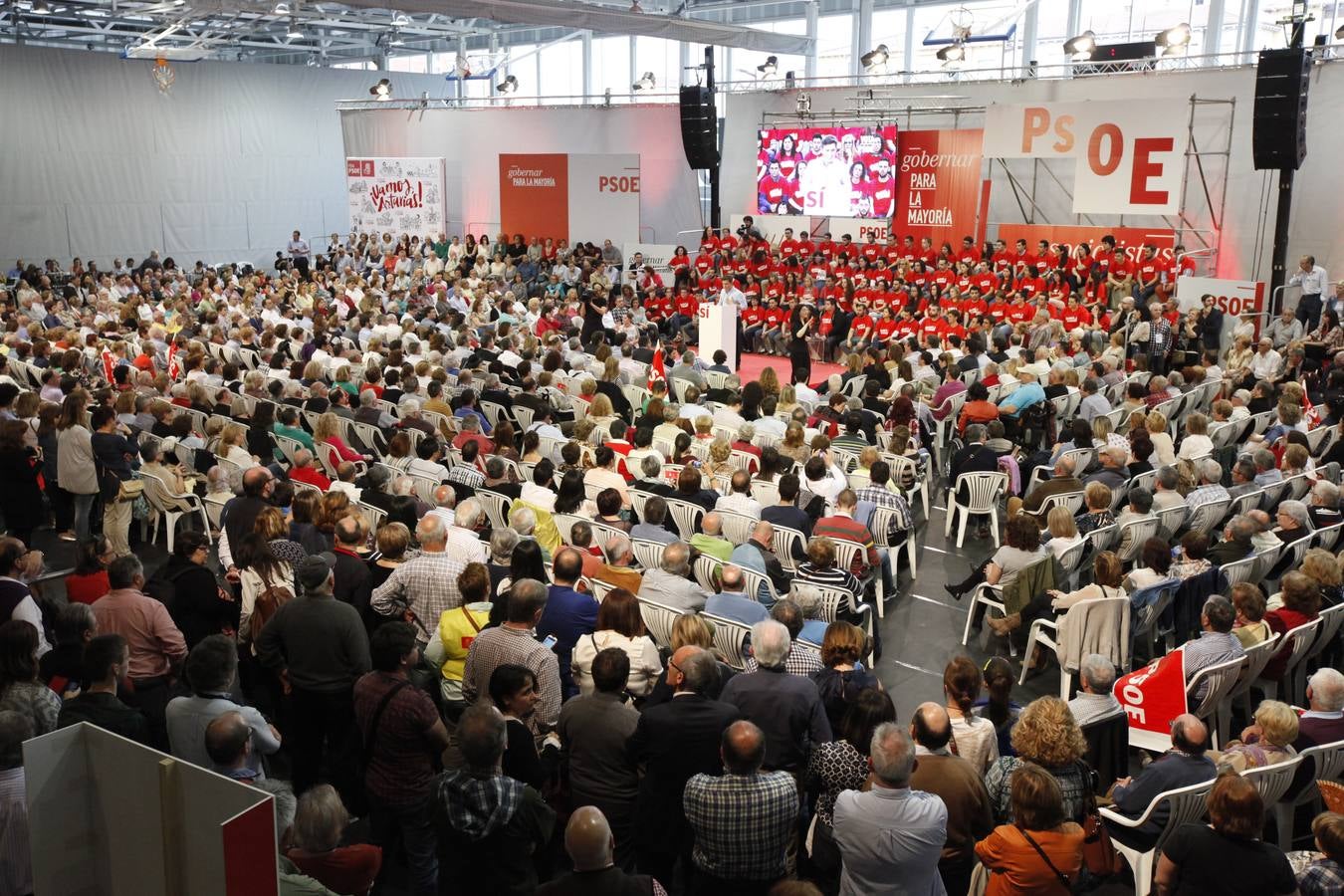 Pedro Sánchez da su respaldo a los candidatos asturianos