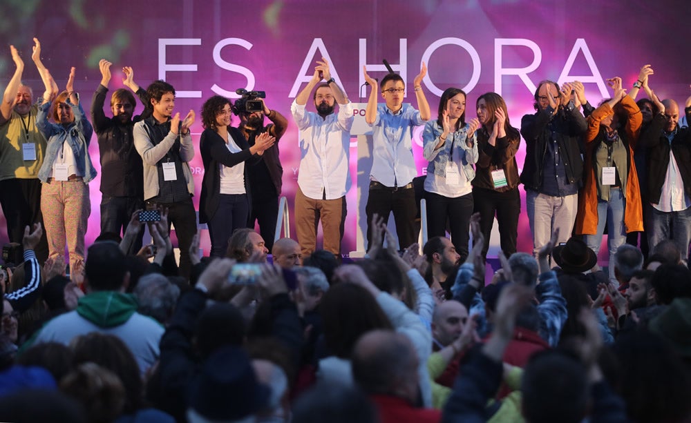 Podemos llena el Náutico en Gijón