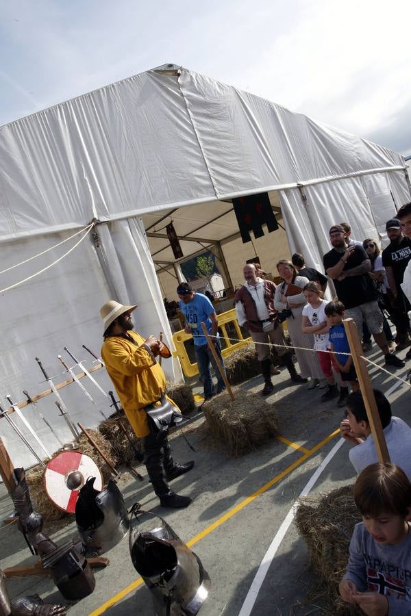 Mercado medieval en Pelúgano
