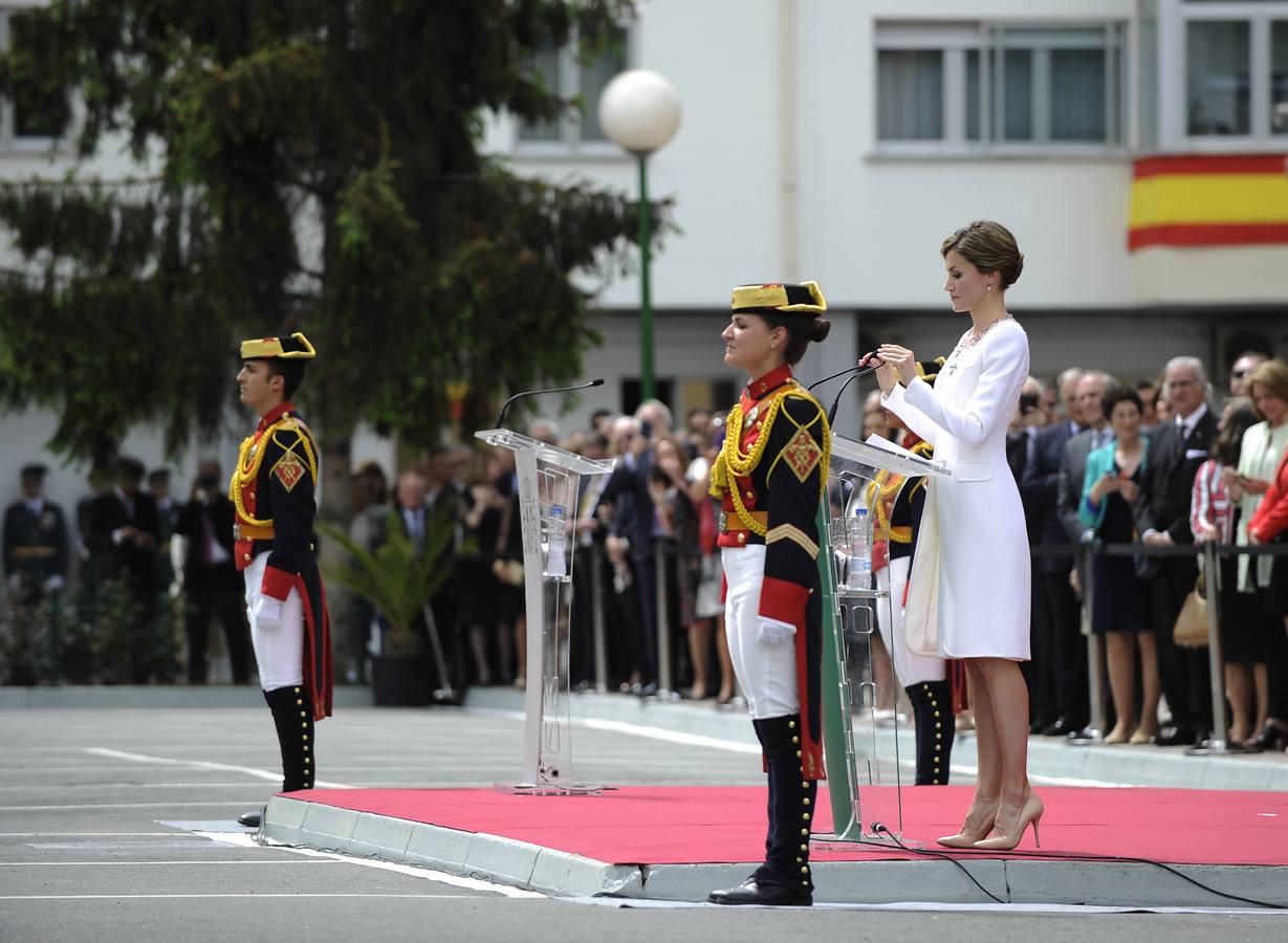 La Reina preside un homenaje a la Guardia Civil en Vitoria