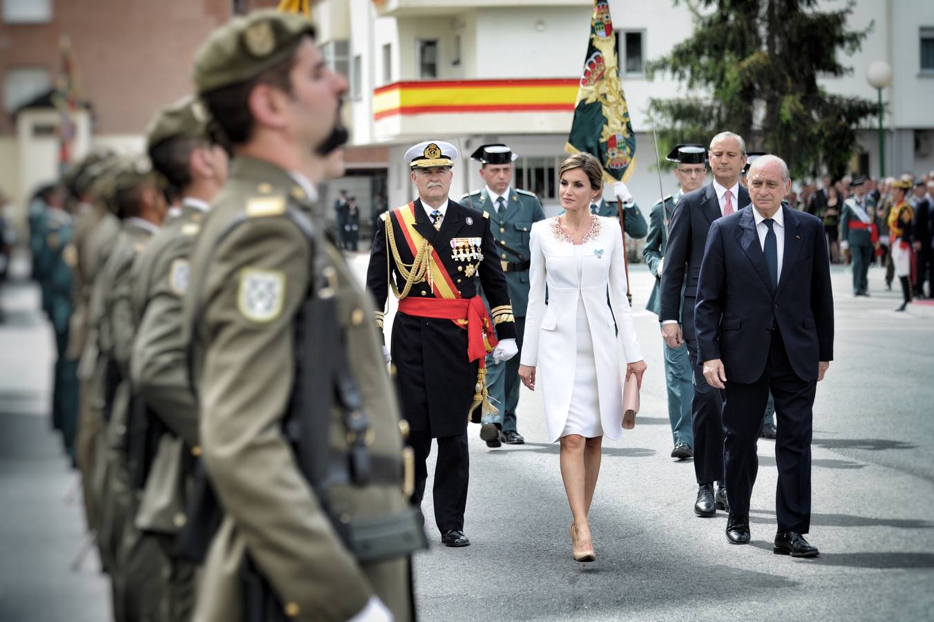 La Reina preside un homenaje a la Guardia Civil en Vitoria