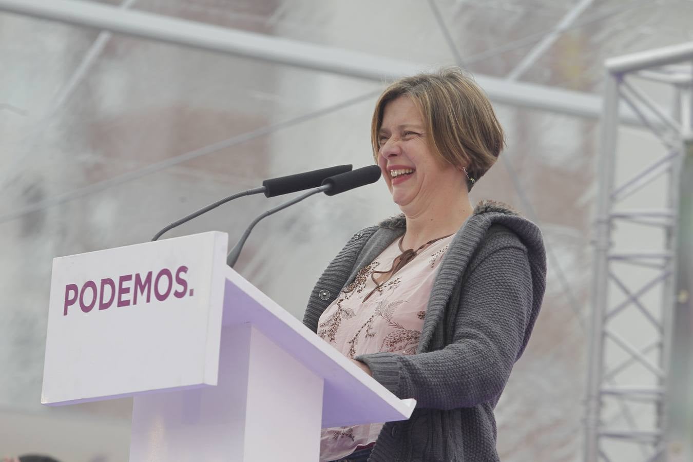 Miles de personas en el mitin de Podemos en Oviedo