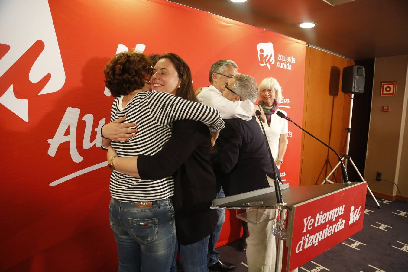 La noche electoral en las sedes regionales de los partidos