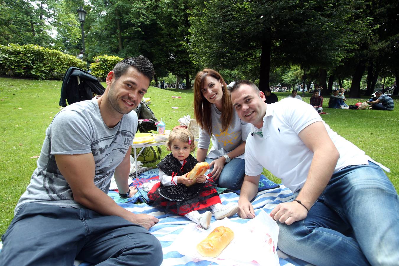 6.500 bollos en el Martes de Campo