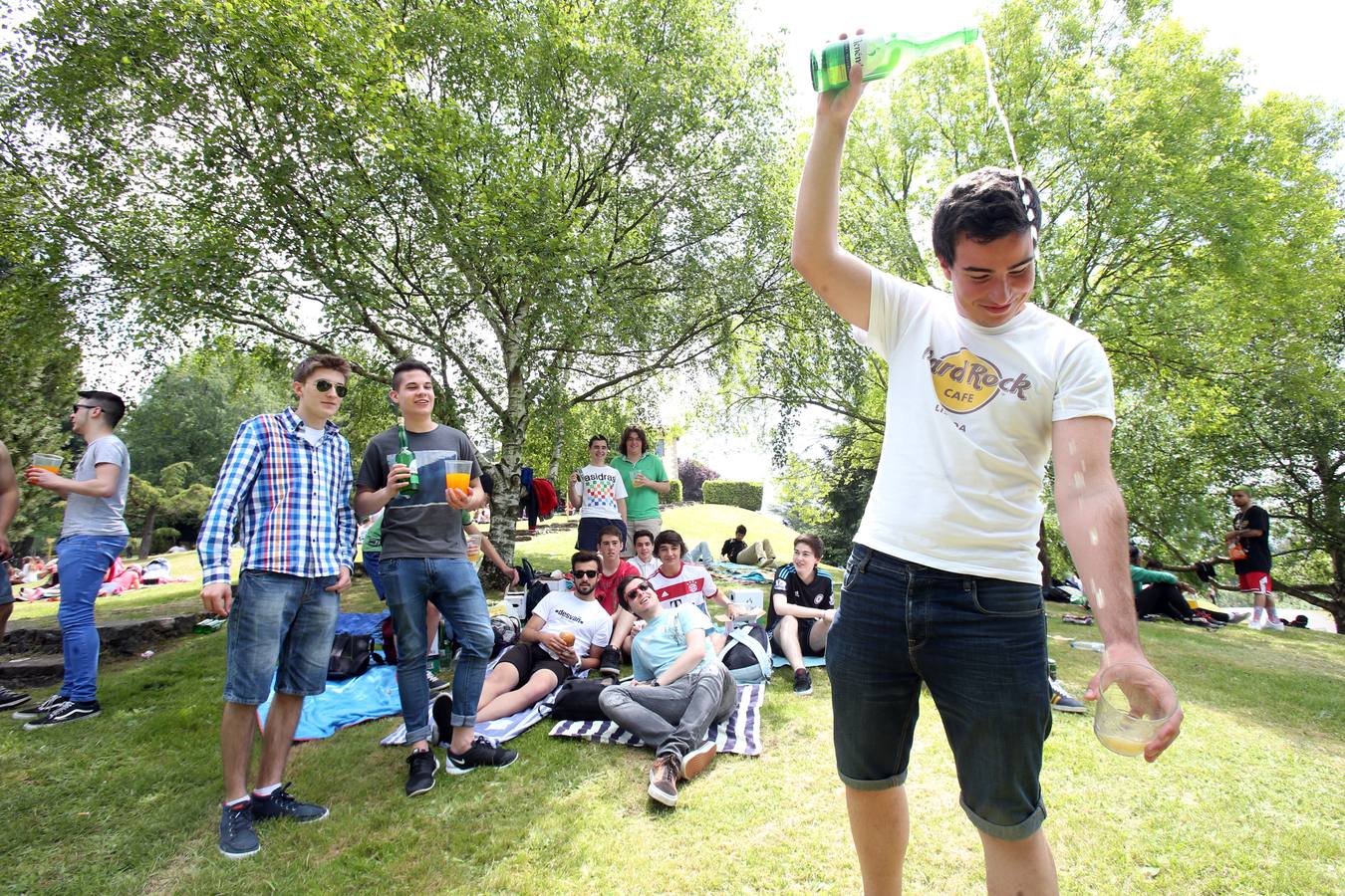 6.500 bollos en el Martes de Campo