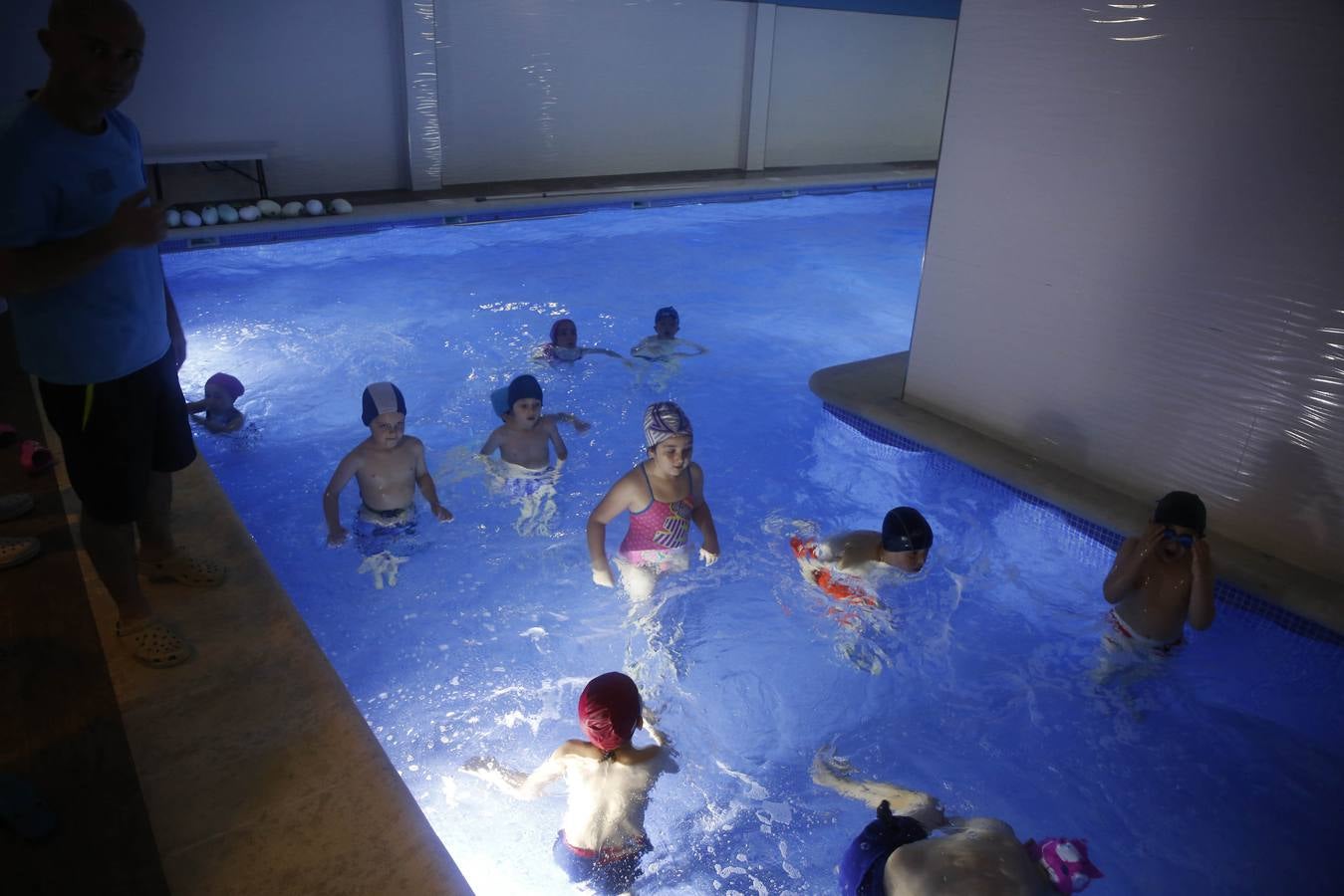 De la cuna a la piscina