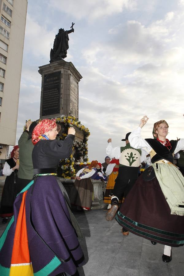 Asturias enrama sus fuentes la noche de San Juan