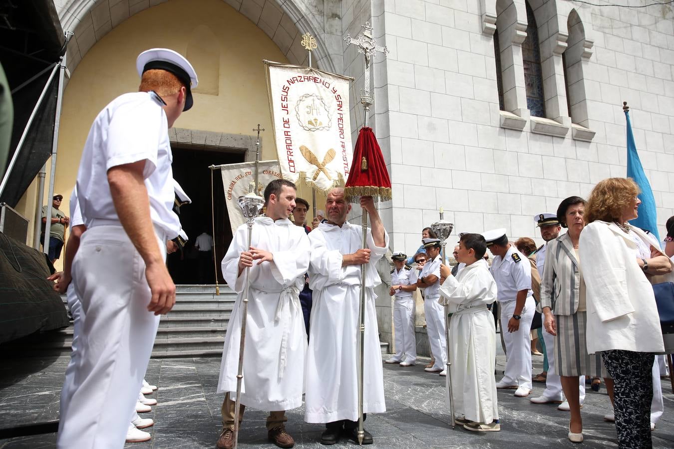 Lleno total en Cudillero para escuchar el sermón de L&#039;Amuravela