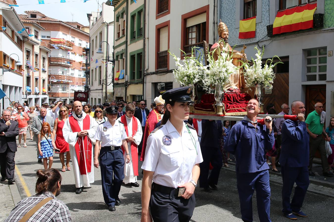 Lleno total en Cudillero para escuchar el sermón de L&#039;Amuravela