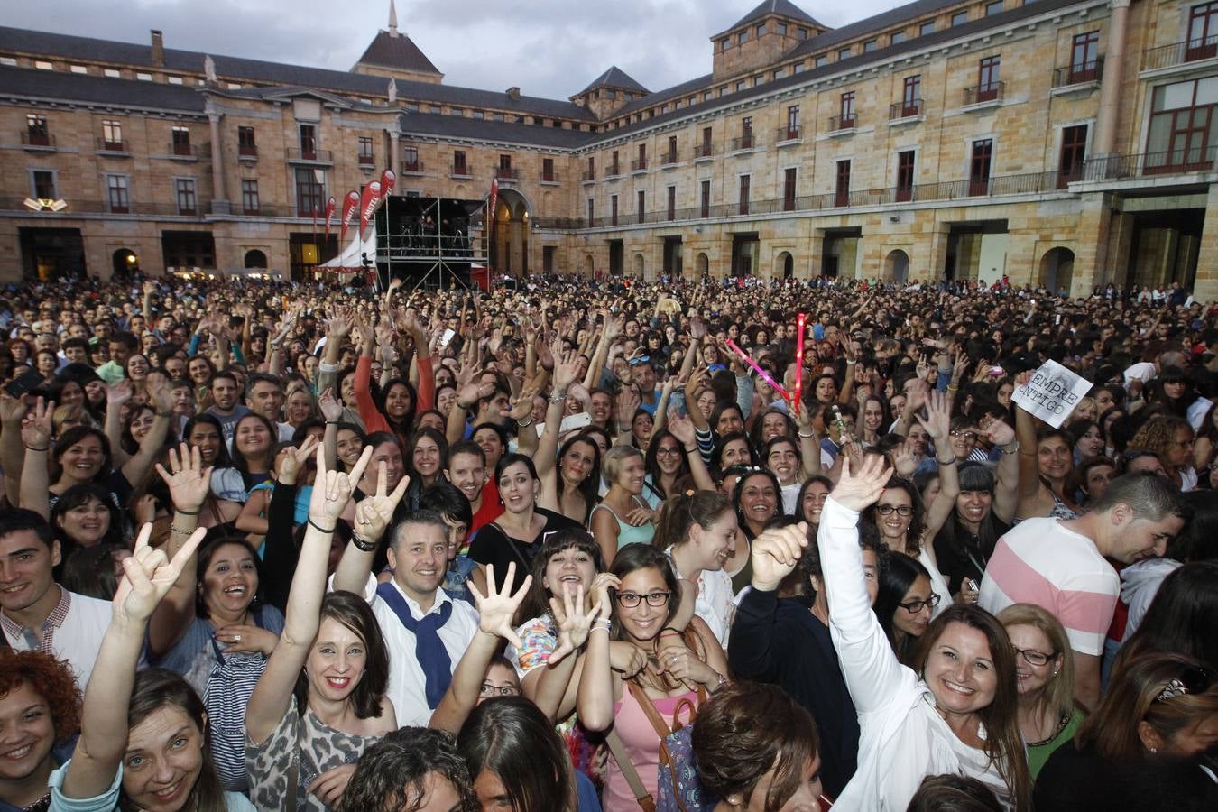 Concierto de Pablo Alborán en Gijón