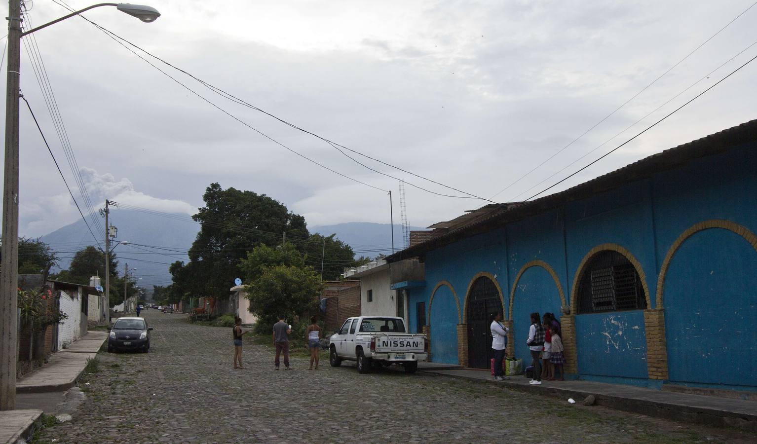 México vigila el volcán Colima