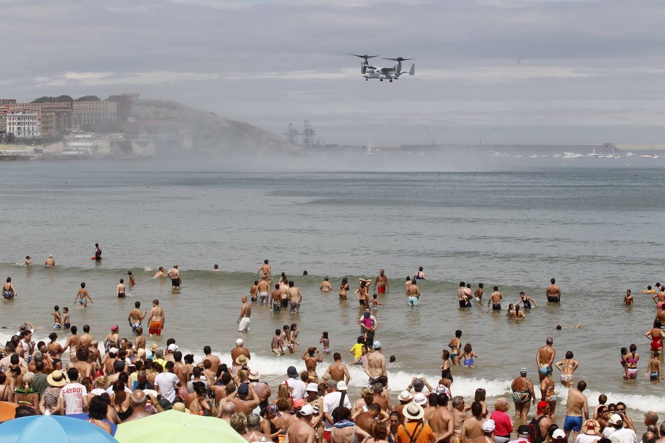 El Festival Aéreo rugió en los cielos de Gijón (I)