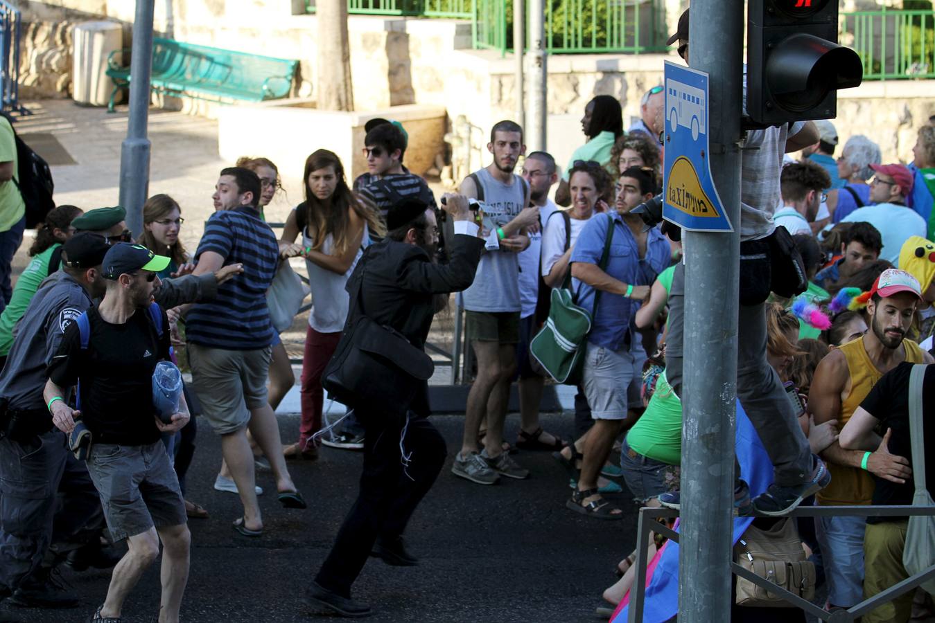 Seis heridos en un ataque durante la marcha del orgullo gay en Jerusalén