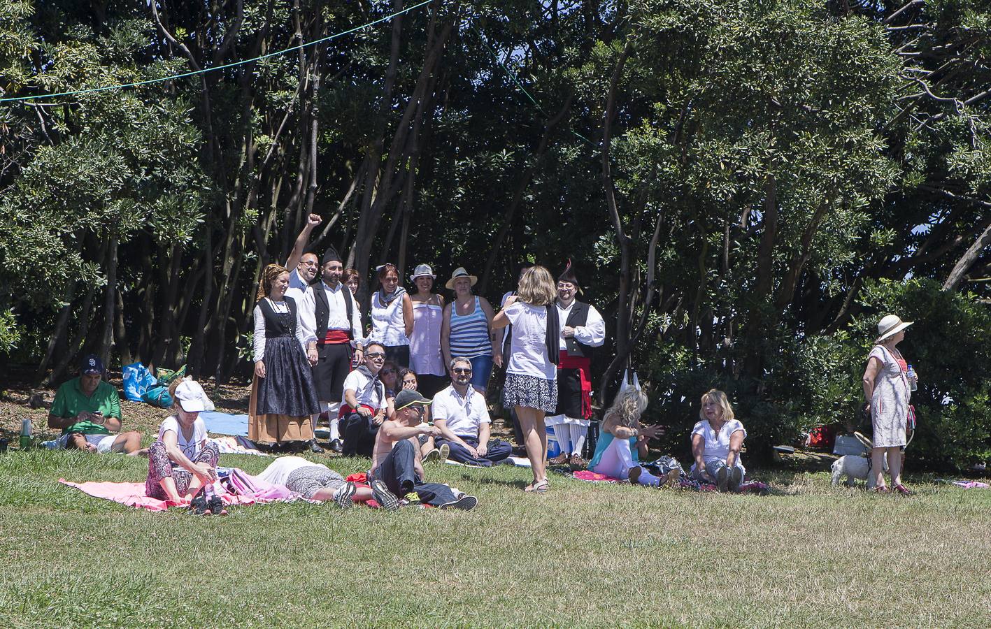 ¿Estuvista en la Jira al Cerro de Gijón? ¡Búscate!