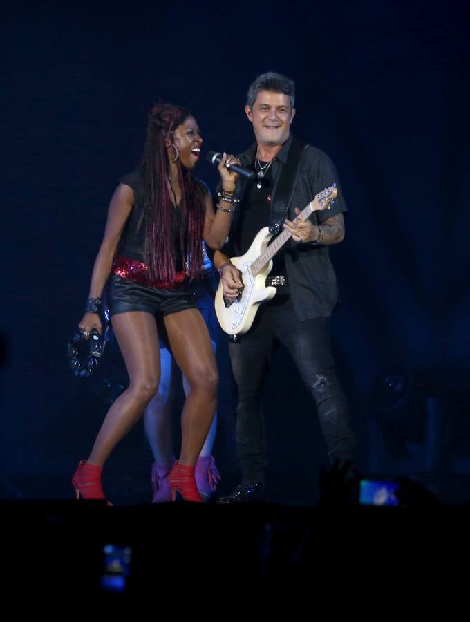 Alejandro Sanz enamora en Gijón