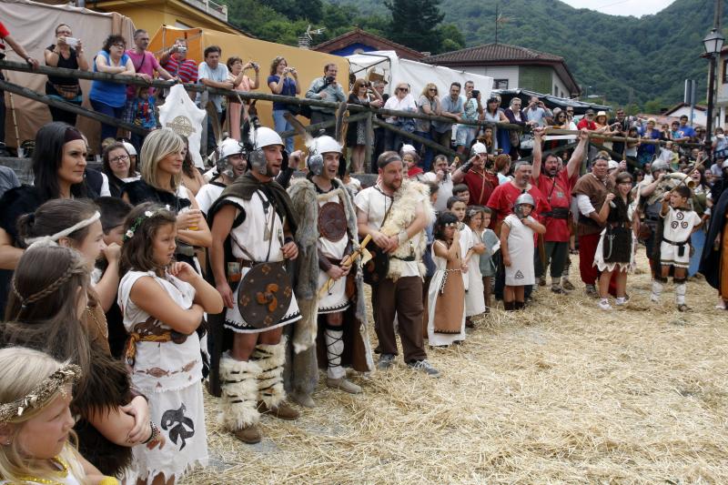 Astures y romanos se enfrentan en la batalla de Carabanzo