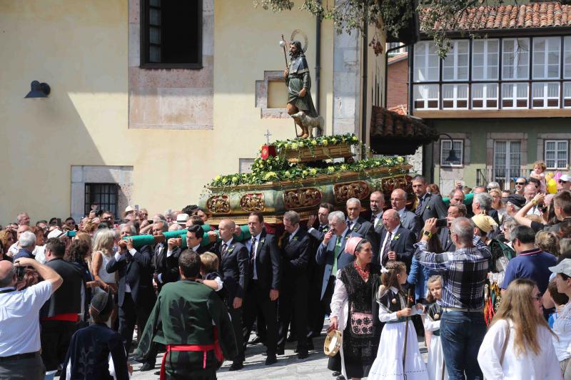 Llanes festeja a San Roque