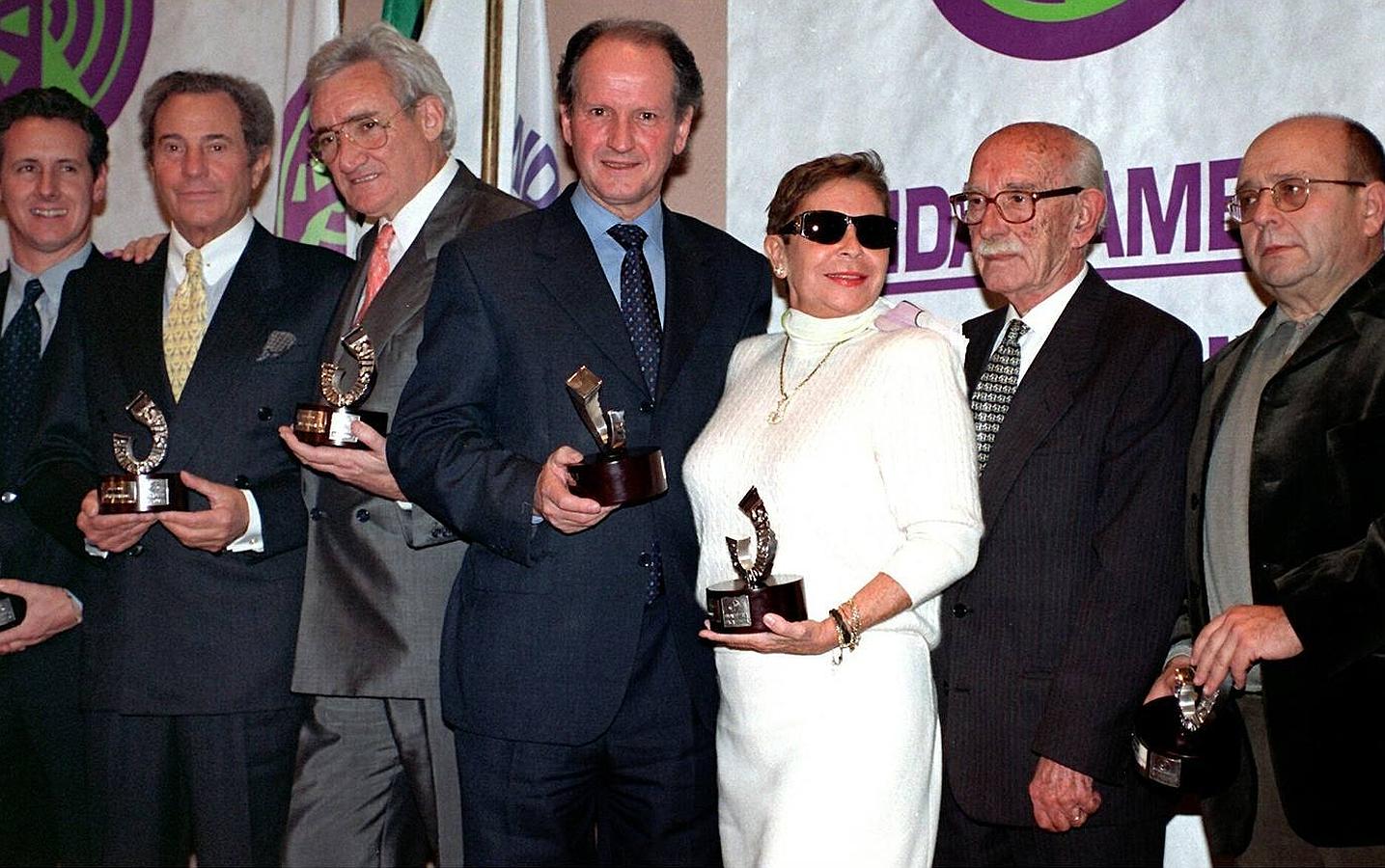 Lorenzo Milá, Arturo Fernández, Luis del Olmo, Juan María Atutxa, Lina Morgan, J. Maragall y Manuel Vázquez Montalbán, premios de Radio Onda Ramblas.