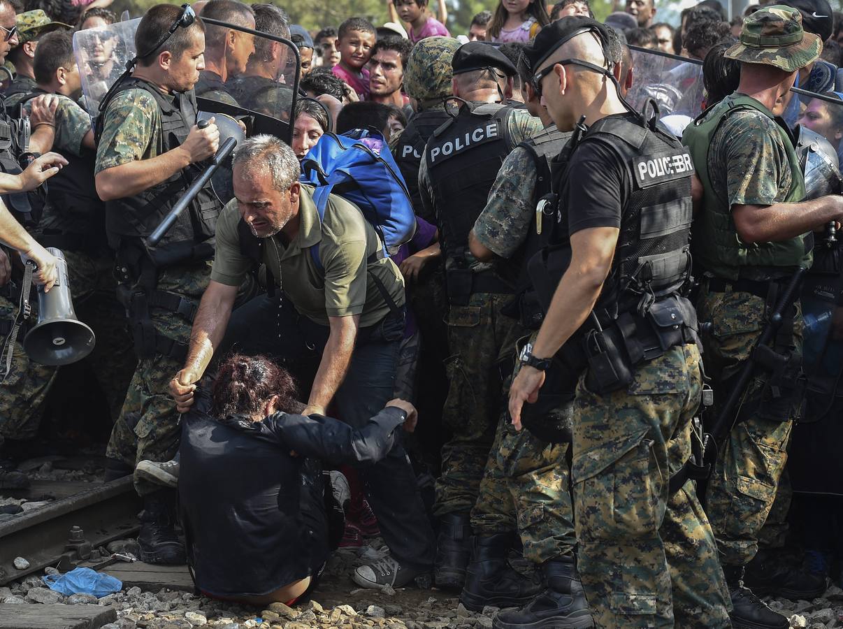 Catástrofe humanitaria en la frontera entre Grecia y Macedonia