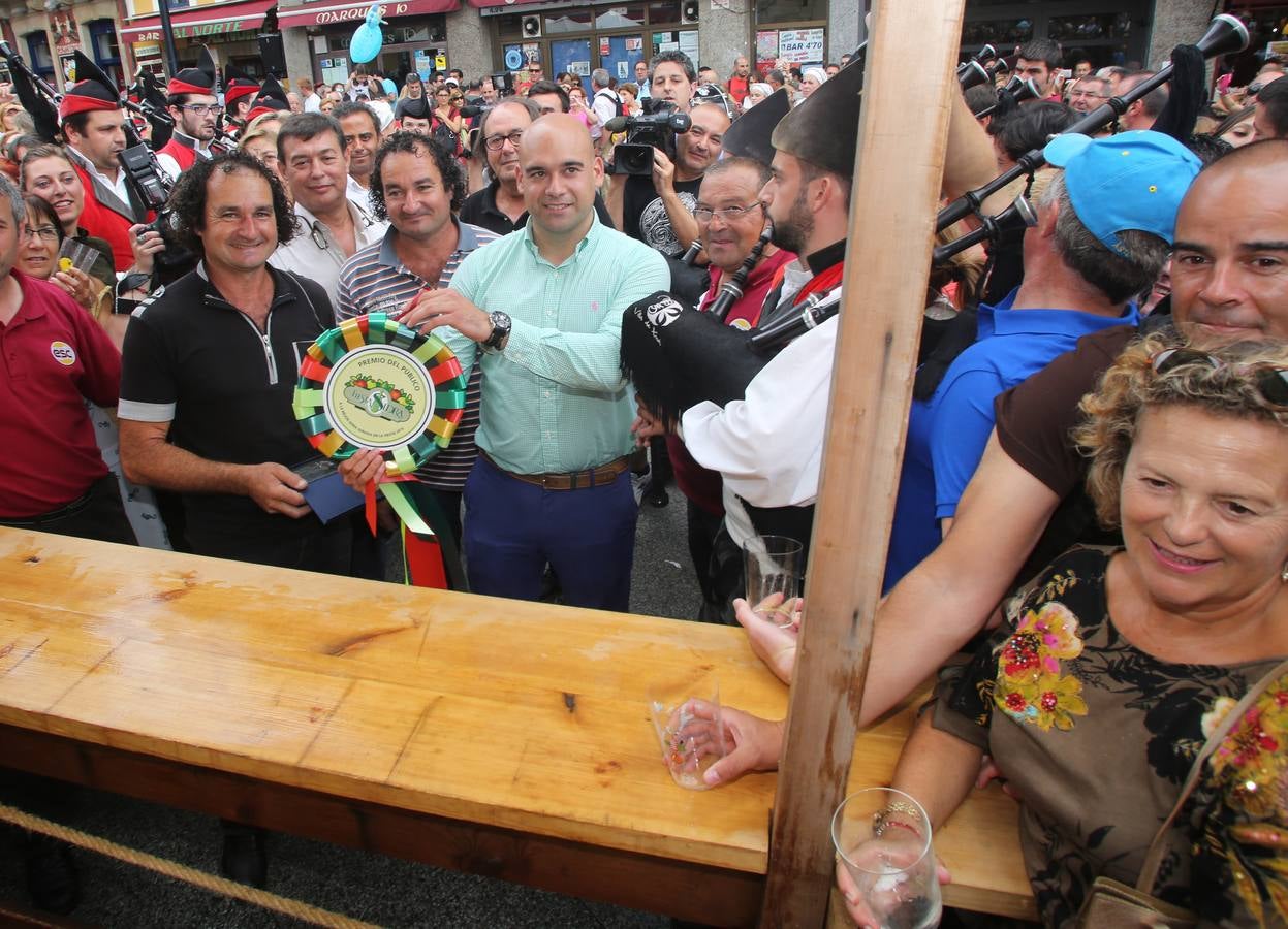 La Fiesta de la Sidra Natural de Gijón cierra entre multitudes