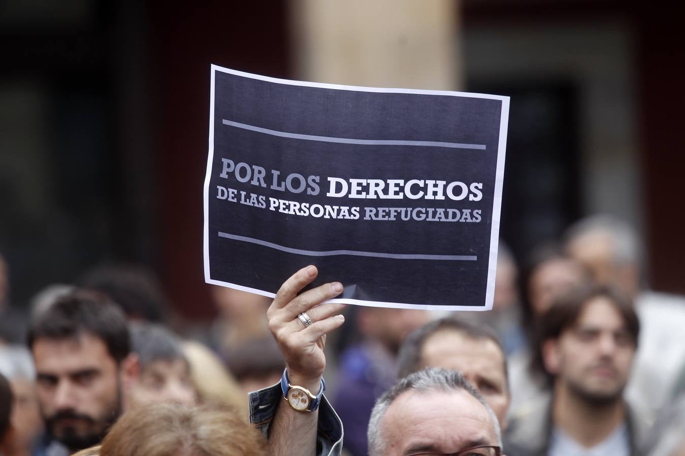 Cientos de personas piden en Gijón acoger a refugiados