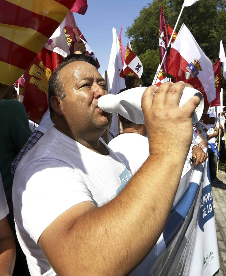 Marcha blanca por el futuro del sector lácteo