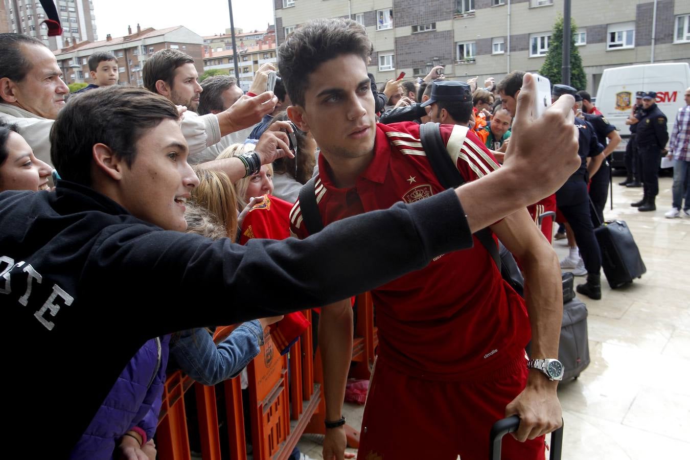 Asturias, locura por &#039;la Roja&#039;