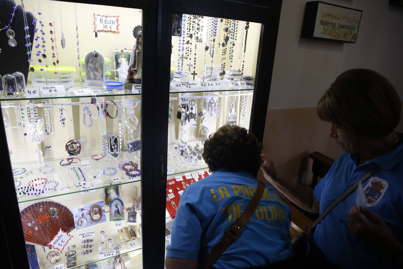 Multitudinaria romería de la Virgen de El Carbayu