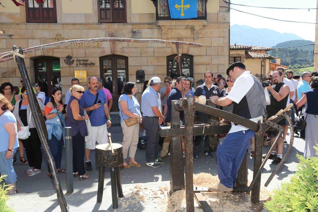 Asturias celebra su día en Colunga