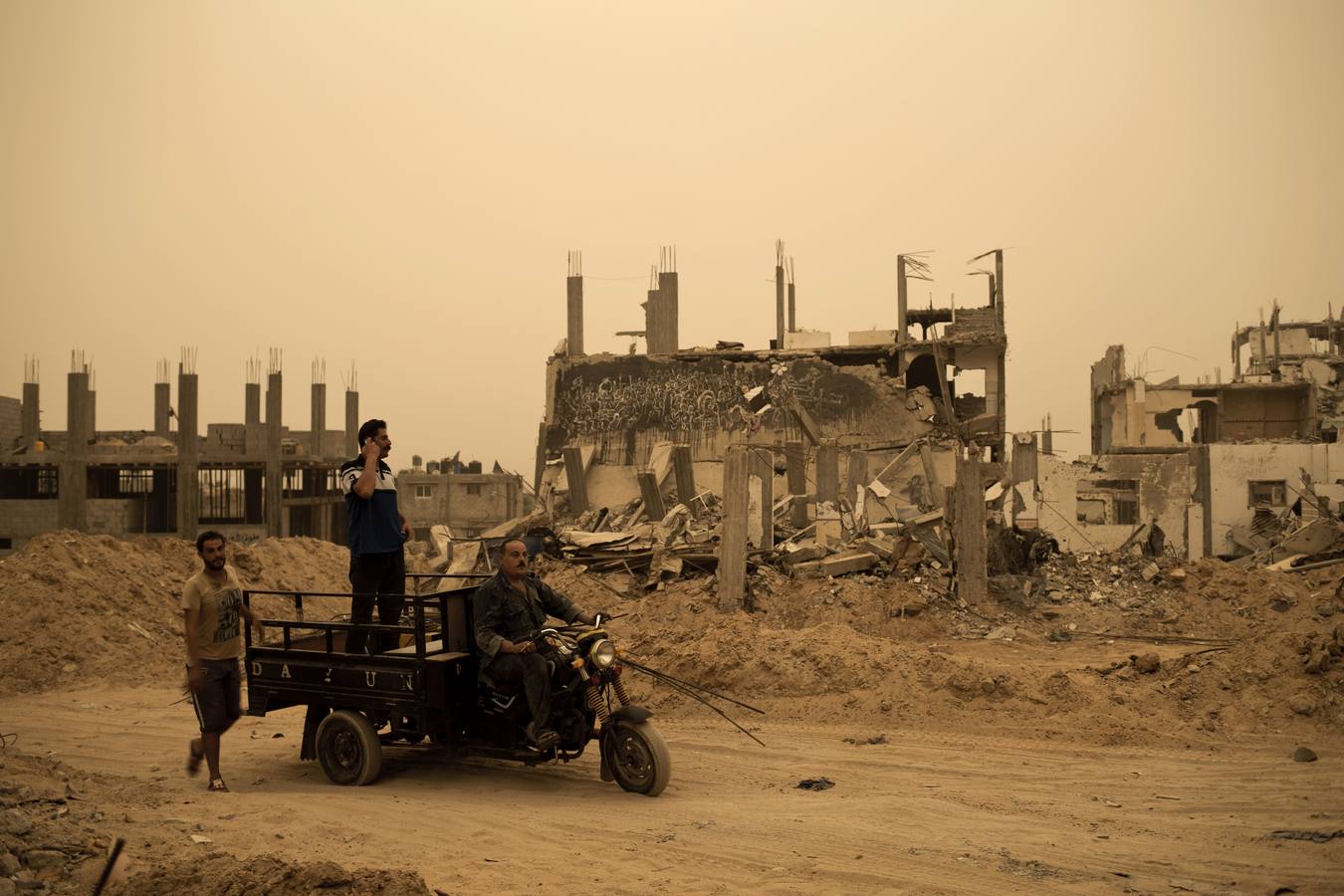 Una tormenta de arena asola Gaza