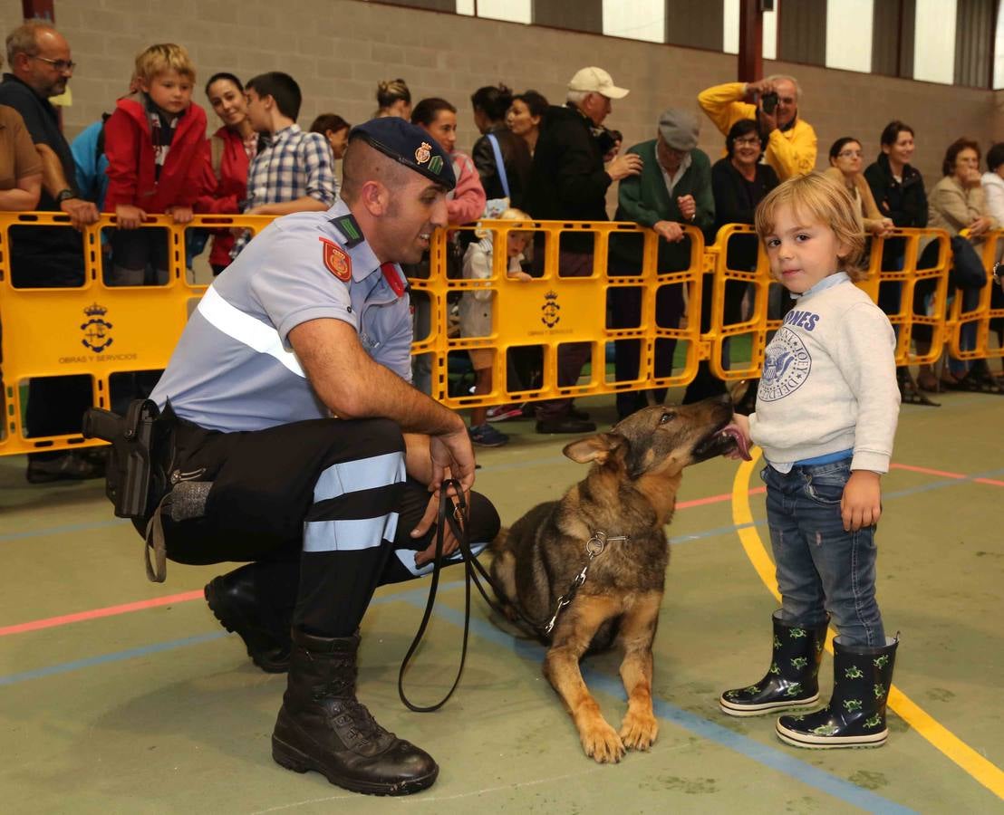 La Guardia Real Española, de maniobras en Asturias