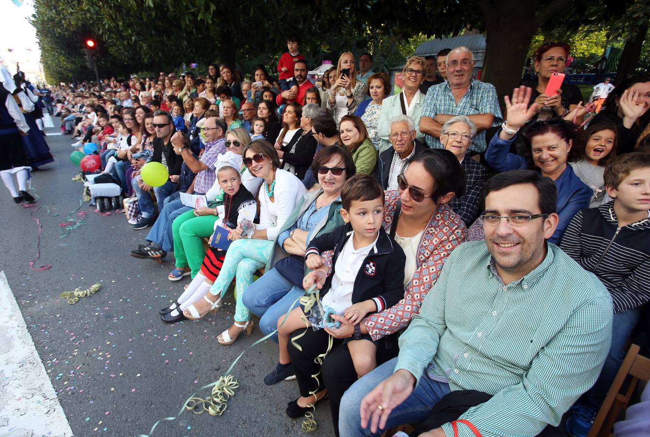 Desfile del Día de América en Aturias