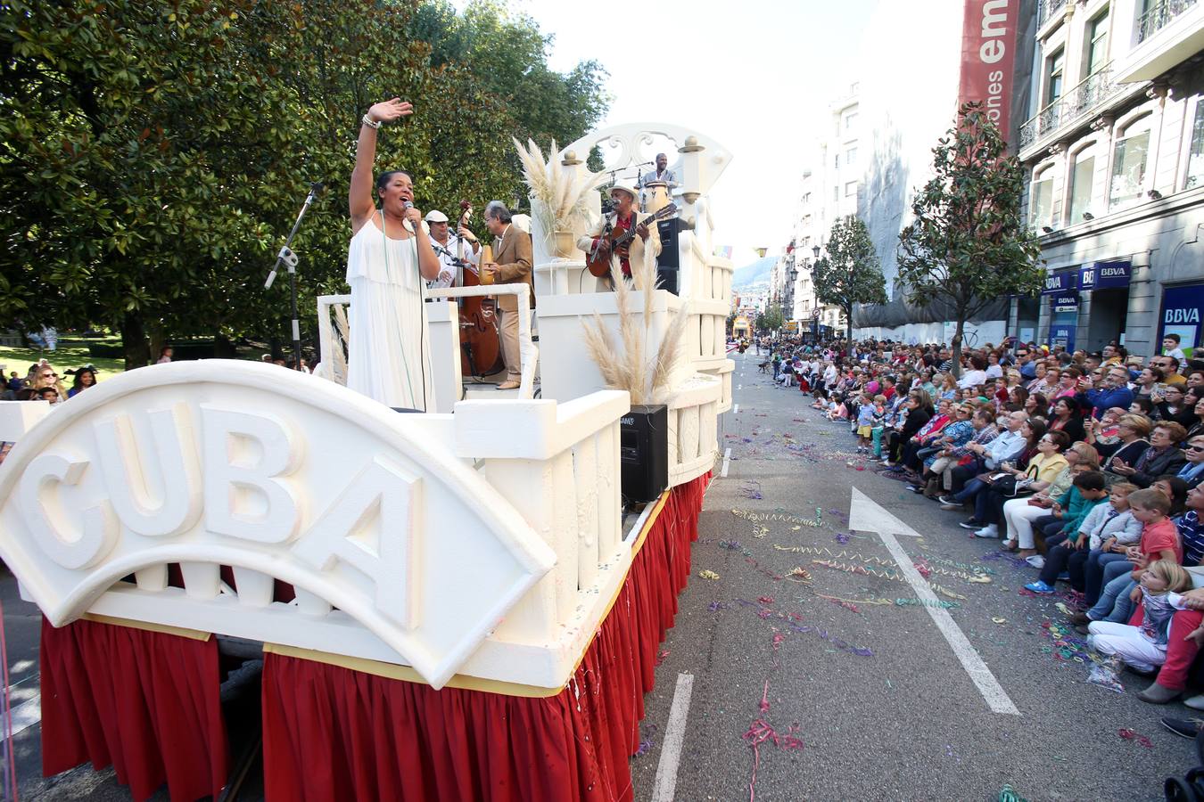 Desfile del Día de América en Aturias